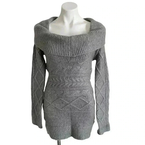 Romeo & Juliet Couture Dress Sweater - Picture 1 of 12